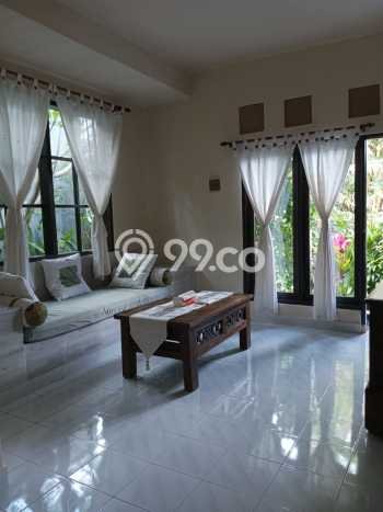 Rumah Luas Asri 2 KT Siap Pakai di Benoa Badung Rumah Luas Asri 2 KT Siap Pakai di Benoa Badung
