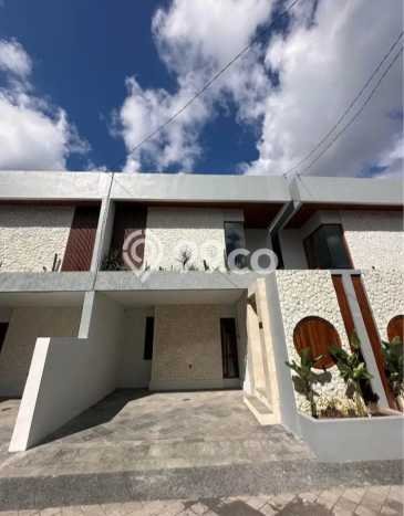Dijual Vila di , Area 124m2m², Dekat ke transportasi Dijual Vila di , Area 124m2m², Dekat ke transportasi