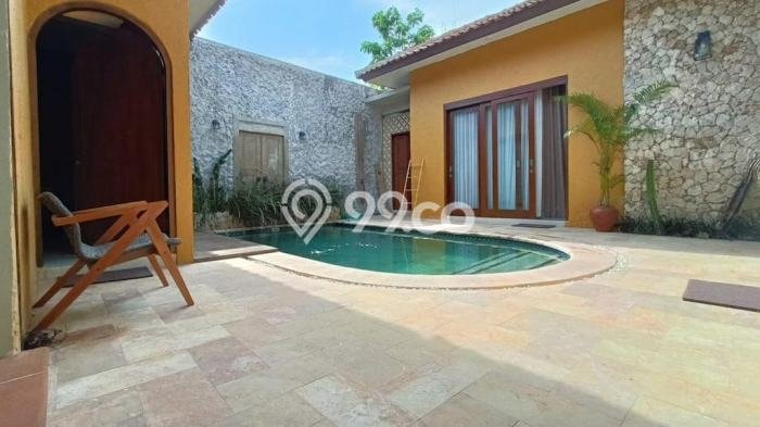 Aset Strategis! Vila di , Dimensi 200m2m², Area Premium dengan potensi meningkat Aset Strategis! Vila di , Dimensi 200m2m², Area Premium dengan potensi meningkat