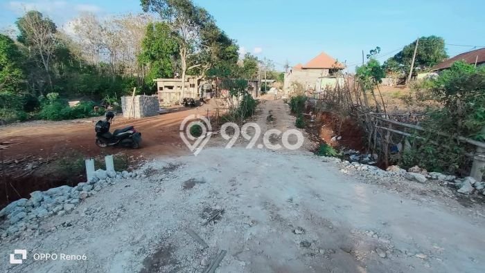 Tanah Disewa di Jimbaran Strategis dan Memiliki Luas 400m2 Tanah Disewa di Jimbaran Strategis dan Memiliki Luas 400m2