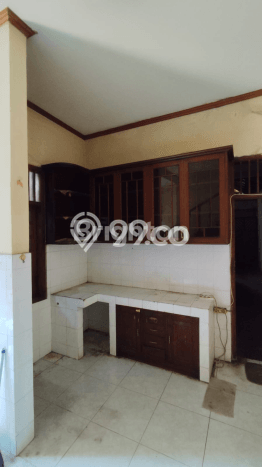 Rumah Modern Minimalis 4 Kamar Bisa Langsung Pindah di Laweyan Rumah Modern Minimalis 4 Kamar Bisa Langsung Pindah di Laweyan