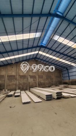 Unit Gudang Dijual di Tasikmadu Karanganyar Luas Bangunan 2500m2 Unit Gudang Dijual di Tasikmadu Karanganyar Luas Bangunan 2500m2