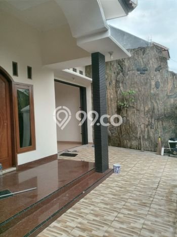 Hunian Cantik Modern Lb 170m2 di Banjarsari, Solo Hunian Cantik Modern Lb 170m2 di Banjarsari, Solo
