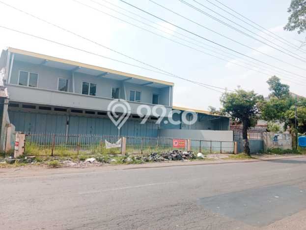 Gudang Favorit Dijual di Banjarsari Surakarta Area Pusat Bisnis Gudang Favorit Dijual di Banjarsari Surakarta Area Pusat Bisnis