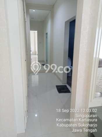 HOT PROPERTY! Rumah Strategis di , LT 200m2m² Bangunan 240m2m² HOT PROPERTY! Rumah Strategis di , LT 200m2m² Bangunan 240m2m²