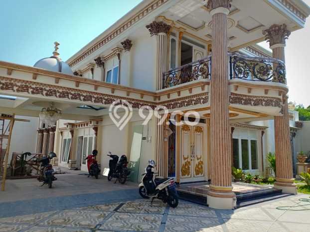 Dijual Rumah Premium dengan Fasilitas Sekitar Komplit di Banjarsari, Surakarta Dijual Rumah Premium dengan Fasilitas Sekitar Komplit di Banjarsari, Surakarta