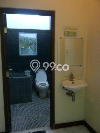 Rumah Strategis Minimalis Lb 250m2 di Jebres, Surakarta Rumah Strategis Minimalis Lb 250m2 di Jebres, Surakarta