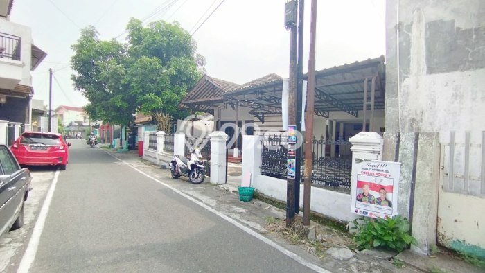 Dijual Rumah Minimalis Bagus Punya 5 KT di Laweyan Surakarta SHM Dijual Rumah Minimalis Bagus Punya 5 KT di Laweyan Surakarta SHM
