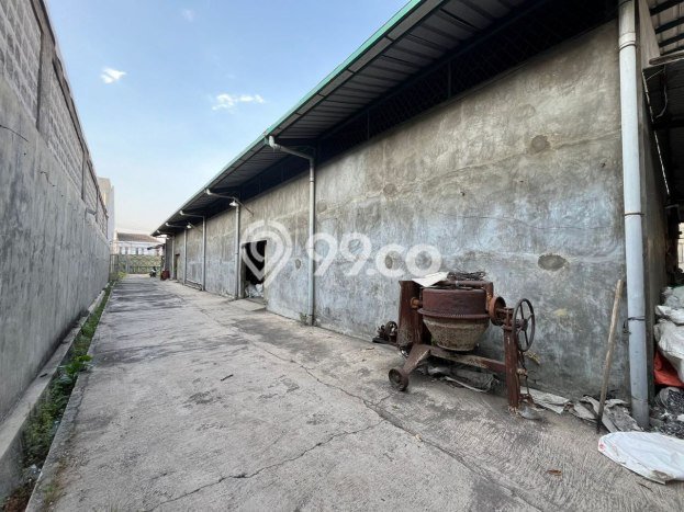 Unit Gudang Dijual di Grogol Sukoharjo Luas Tanah 2280m2, Luas Bangunan 1116m2 Unit Gudang Dijual di Grogol Sukoharjo Luas Tanah 2280m2, Luas Bangunan 1116m2