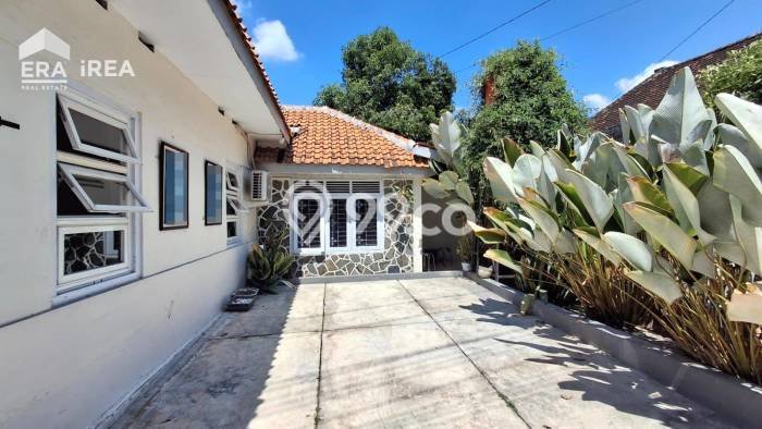 For Sale Rumah 3 Kamar Lokasi Ideal Nyaman dan Strategis di Klaten Tengah For Sale Rumah 3 Kamar Lokasi Ideal Nyaman dan Strategis di Klaten Tengah