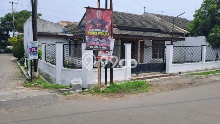 For Sale Rumah 2 Kamar Lokasi Strategis Bagus dan Strategis di Klaten Utara For Sale Rumah 2 Kamar Lokasi Strategis Bagus dan Strategis di Klaten Utara