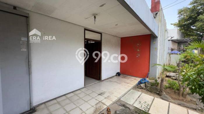 Rumah Sederhana Dijual Lokasi Pasar Kliwon 3 Kamar dengan LT 320m2 Rumah Sederhana Dijual Lokasi Pasar Kliwon 3 Kamar dengan LT 320m2