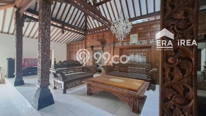 Rumah di Ngaglik, Siap Huni, 2 KM, Akses Ngaglik, Sleman, Sleman, LT 410m2m² LB 400m2m² Rumah di Ngaglik, Siap Huni, 2 KM, Akses Ngaglik, Sleman, Sleman, LT 410m2m² LB 400m2m²