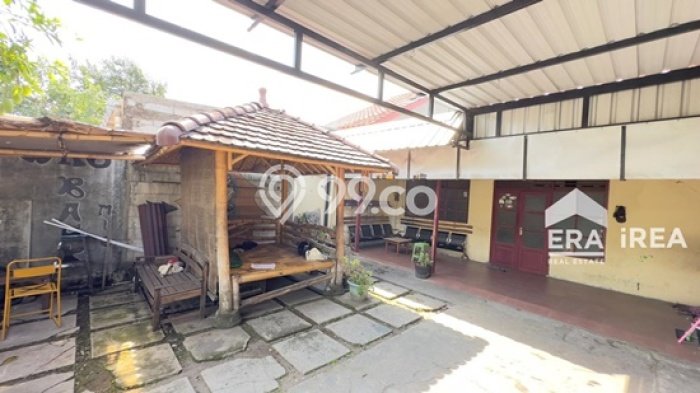 Rumah Strategis Modern Lb 150m2 di Banjarsari, Surakarta Rumah Strategis Modern Lb 150m2 di Banjarsari, Surakarta