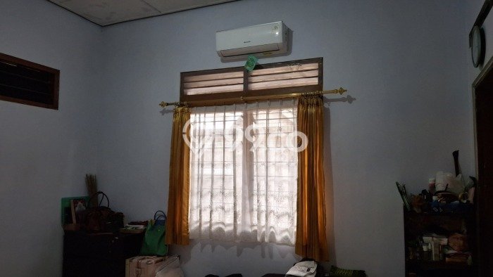 HARGA SPECIAL! Rumah Asri area Depok, Sleman, Luas 495m2m² LB 300m2m² Bisa Nego! HARGA SPECIAL! Rumah Asri area Depok, Sleman, Luas 495m2m² LB 300m2m² Bisa Nego!