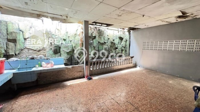 Siap Huni Rumah Mewah 9 Kamar di Serengan Dekat ke Mana Saja Siap Huni Rumah Mewah 9 Kamar di Serengan Dekat ke Mana Saja