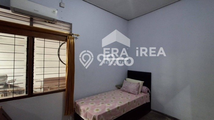 HARGA SPECIAL! Rumah Asri area Depok, Sleman, Luas 495m2m² LB 300m2m² Bisa Nego! HARGA SPECIAL! Rumah Asri area Depok, Sleman, Luas 495m2m² LB 300m2m² Bisa Nego!