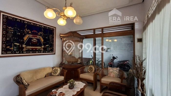 HARGA SPECIAL! Rumah Asri area Depok, Sleman, Luas 495m2m² LB 300m2m² Bisa Nego! HARGA SPECIAL! Rumah Asri area Depok, Sleman, Luas 495m2m² LB 300m2m² Bisa Nego!