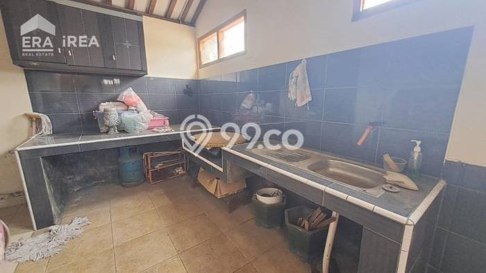 Rumah di Ngaglik, Siap Huni, 2 KM, Akses Ngaglik, Sleman, Sleman, LT 410m2m² LB 400m2m² Rumah di Ngaglik, Siap Huni, 2 KM, Akses Ngaglik, Sleman, Sleman, LT 410m2m² LB 400m2m²