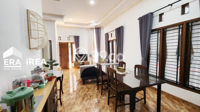 Kos-kosan Dijual di Depok, Sleman, 14 KT, 12 KM, Bangunan 520m2 Kos-kosan Dijual di Depok, Sleman, 14 KT, 12 KM, Bangunan 520m2