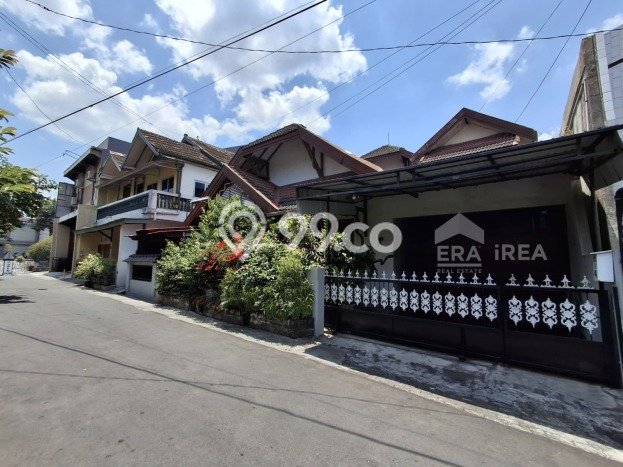 Hunian Mewah Dijual LT 346m2 di Depok, Sleman Hunian Mewah Dijual LT 346m2 di Depok, Sleman