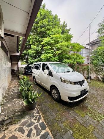 Dijual Rumah Premium dengan Fasilitas Sekitar Komplit di Cilandak, Jakarta Selatan Dijual Rumah Premium dengan Fasilitas Sekitar Komplit di Cilandak, Jakarta Selatan