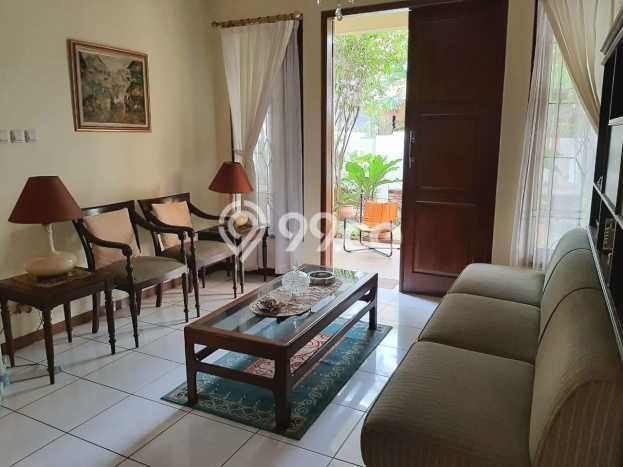 Dijual Rumah Premium dengan Fasilitas Sekitar Lengkap di Cinere, Depok Dijual Rumah Premium dengan Fasilitas Sekitar Lengkap di Cinere, Depok