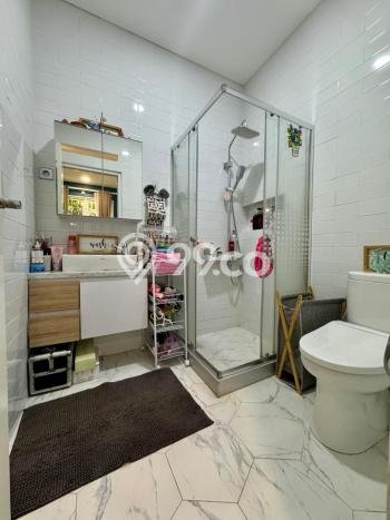 Rumah Mewah Siap Huni LT 234m2 di Cinere, Depok Rumah Mewah Siap Huni LT 234m2 di Cinere, Depok