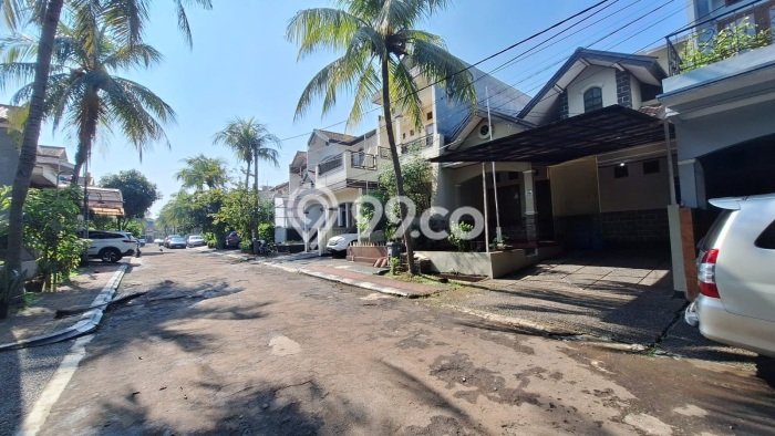 Bisa KPR! Rumah Asri area Sukmajaya, Luas 126m² LB 110m² Bisa KPR! Rumah Asri area Sukmajaya, Luas 126m² LB 110m²