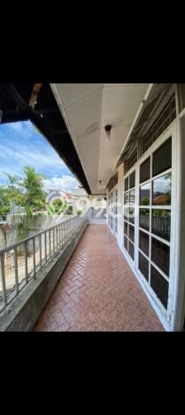 Rumah 4 KT 2 KM Pemandangan Laut di Lebak Bulus, Jakarta Selatan Rumah 4 KT 2 KM Pemandangan Laut di Lebak Bulus, Jakarta Selatan