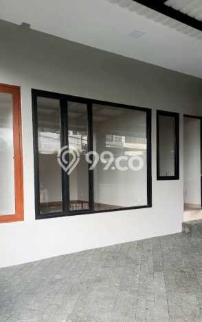 Hunian Eksklusif Dijual LT 140m2 di Pancoran, Jakarta Selatan Hunian Eksklusif Dijual LT 140m2 di Pancoran, Jakarta Selatan