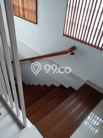 Jual Rumah Favorit Siap Huni LB 189m2 di Pasar Rebo, Jakarta Timur Jual Rumah Favorit Siap Huni LB 189m2 di Pasar Rebo, Jakarta Timur