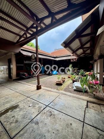 Dijual Rumah Premium dengan Fasilitas Sekitar Komplit di Cilandak, Jakarta Selatan Dijual Rumah Premium dengan Fasilitas Sekitar Komplit di Cilandak, Jakarta Selatan