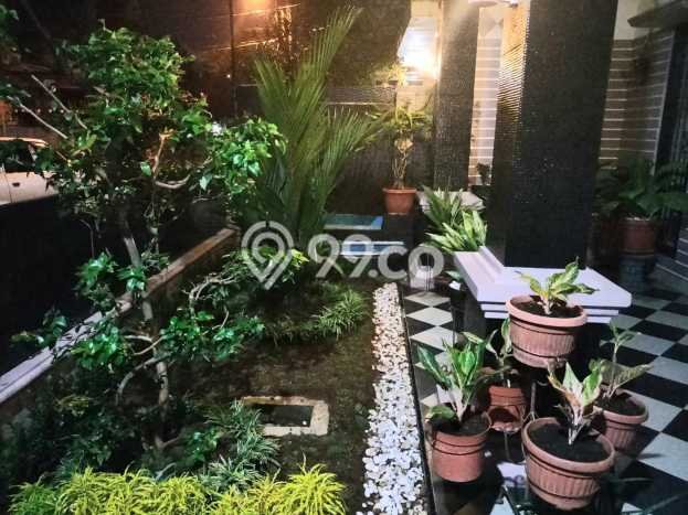 Rumah Luas Asri 5 KT Siap Pakai di Sukmajaya Depok Rumah Luas Asri 5 KT Siap Pakai di Sukmajaya Depok