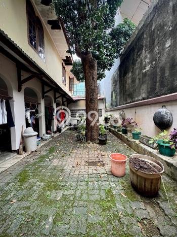 Dijual Rumah Premium dengan Fasilitas Sekitar Komplit di Cilandak, Jakarta Selatan Dijual Rumah Premium dengan Fasilitas Sekitar Komplit di Cilandak, Jakarta Selatan