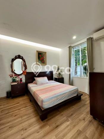 Rumah Mewah Siap Huni LT 234m2 di Cinere, Depok Rumah Mewah Siap Huni LT 234m2 di Cinere, Depok