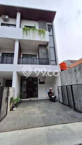 DIJUAL CEPAT! Rumah Tebet, Jakarta Selatan, LT 62m² Bangunan 270m² DIJUAL CEPAT! Rumah Tebet, Jakarta Selatan, LT 62m² Bangunan 270m²