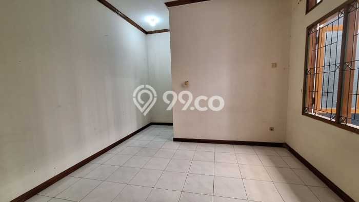 Bisa KPR! Rumah Asri area Sukmajaya, Luas 126m² LB 110m² Bisa KPR! Rumah Asri area Sukmajaya, Luas 126m² LB 110m²