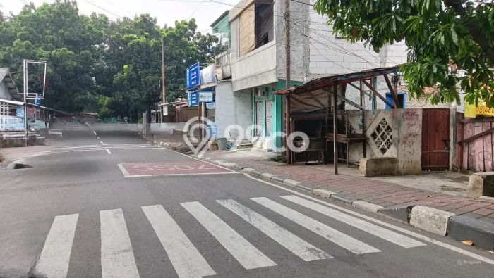 Rumah Mewah LB 100m2 Siap Pakai Desain Elegan di Bendungan Hilir, Jakarta Pusat Rumah Mewah LB 100m2 Siap Pakai Desain Elegan di Bendungan Hilir, Jakarta Pusat