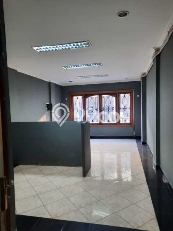 Paling Dicari! Ruko Dijual di Hasyim Ashari Harga Kompetitif Paling Dicari! Ruko Dijual di Hasyim Ashari Harga Kompetitif