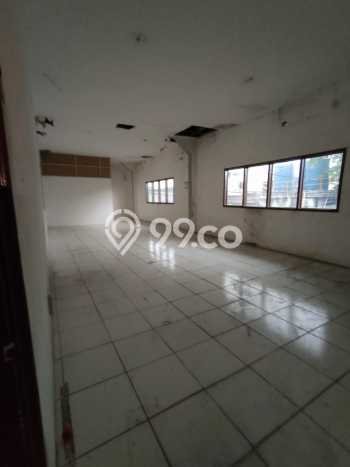 Disewakan Gudang Area Bisnis Kawasan Kapuk, Luas 1700m², Siap Usaha Disewakan Gudang Area Bisnis Kawasan Kapuk, Luas 1700m², Siap Usaha