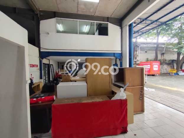 Unit Komersial Disewakan di Jakarta Barat Area Strategis Harga Kompetitif Unit Komersial Disewakan di Jakarta Barat Area Strategis Harga Kompetitif