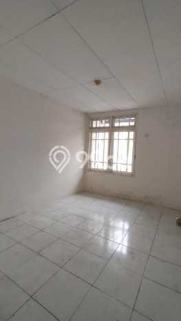 Rumah Modern 3 KT LT 96m2 di Taman Kota Rumah Modern 3 KT LT 96m2 di Taman Kota