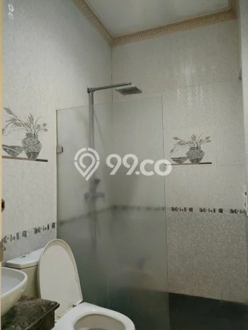 Siap Huni Hunian Elit 5 Kamar di Kebayoran Baru Dekat ke Mana Saja Siap Huni Hunian Elit 5 Kamar di Kebayoran Baru Dekat ke Mana Saja
