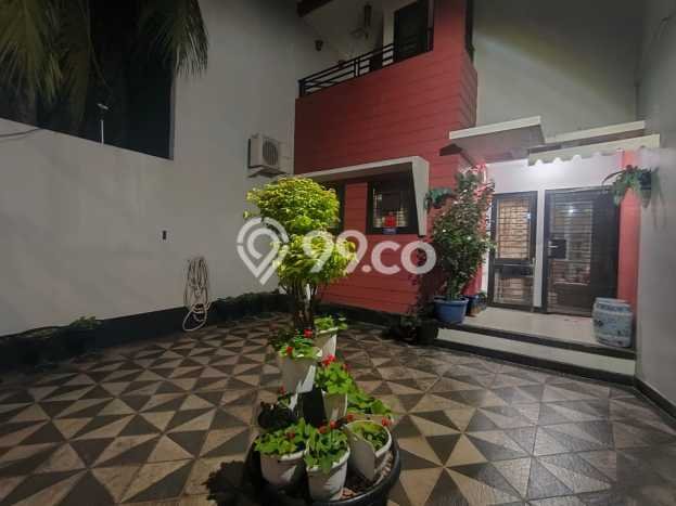 Ready to Use! Premium House LT 106m2 Desain Elegan di Jelambar Ready to Use! Premium House LT 106m2 Desain Elegan di Jelambar