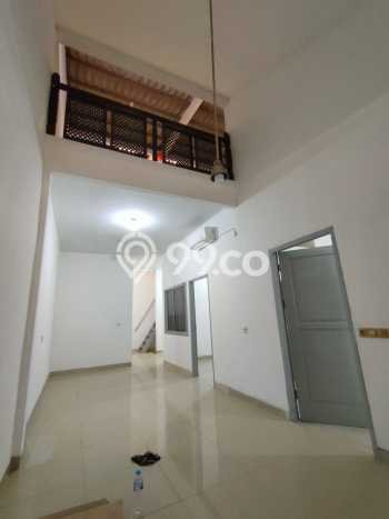 Sewa Rumah Murah di Taman Kota Jakarta Barat dengan 2 Kamar Tidur Sewa Rumah Murah di Taman Kota Jakarta Barat dengan 2 Kamar Tidur