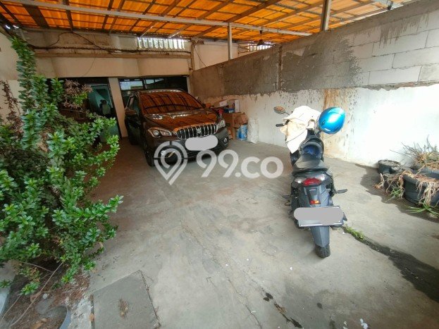 Ruko Dijual di Prime Area Jakarta Barat Luas 200m2 Ruko Dijual di Prime Area Jakarta Barat Luas 200m2