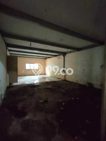 Disewakan Gudang Area Bisnis Kawasan Kapuk, Luas 1700m², Siap Usaha Disewakan Gudang Area Bisnis Kawasan Kapuk, Luas 1700m², Siap Usaha