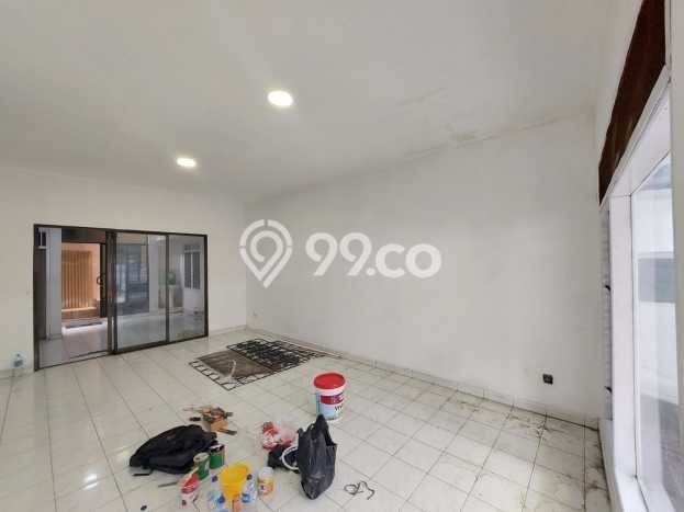 Disewakan segera rumah minimalis strategis 4 Kamar di Tebet, Jakarta Selatan Disewakan segera rumah minimalis strategis 4 Kamar di Tebet, Jakarta Selatan