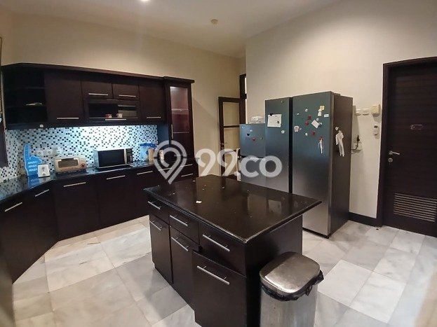 Dijual Rumah Luas Megah Dengan View Cantik di Gandaria, Jakarta Selatan Dijual Rumah Luas Megah Dengan View Cantik di Gandaria, Jakarta Selatan